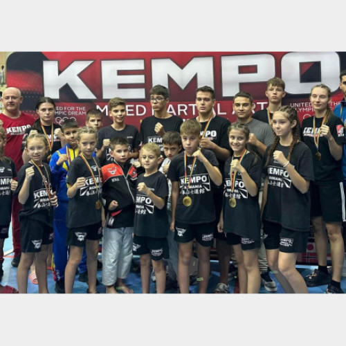 Cupa României de semi-kempo s-a desfășurat la Complexul Sportiv Apolo din București