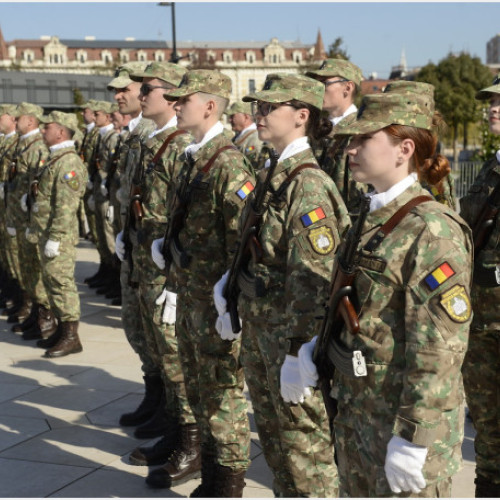 Ceremonia de depunere a jurământului militar la Piața Unirii din Oradea