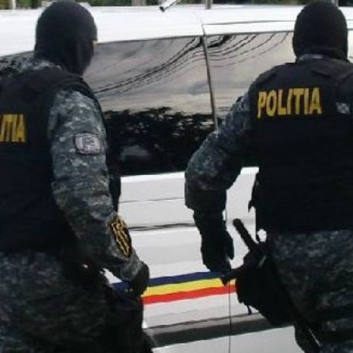 Scandal pe o stradă din Pitești: Poliția și jandarmeria intervin