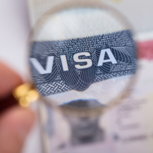 Românii pot verifica starea aplicației pentru viza Diversity Visa