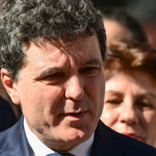Nicușor Dan susține reducerea subvențiilor partidelor