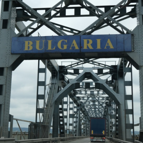 Trafic aglomerat la punctul de trecere a frontierei Giurgiu-Ruse