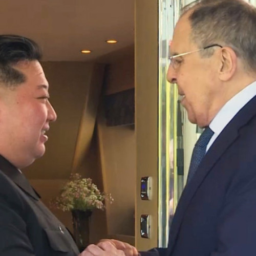 Kim Jong Un e „sigur” de victoria Rusiei în Ucraina. Ce i-a promis lui Serghei Lavrov, în timpul vizitei sale în Coreea de Nord