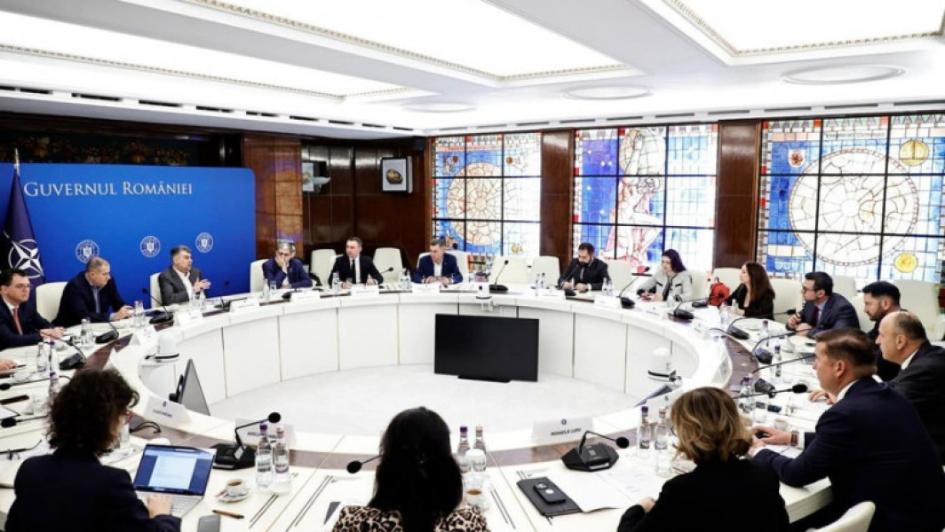 După discuții cu mediul de afaceri, premierul Ciolacu anunță soluții pentru dezvoltarea economiei românești
