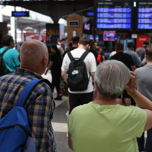Fenomenele meteo extreme afectează circulația trenurilor din România