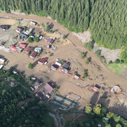 Inundații în nordul Moldovei: prim-ministrul Iie Bolojan promite sprijin pentru victime