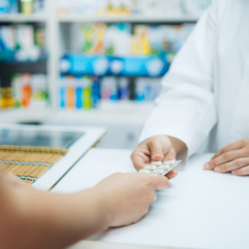 Creșterea TVA-ului și impactul asupra farmaciilor și pacienților în România
