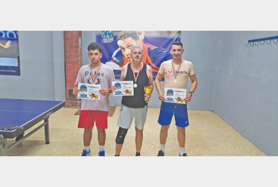 Turneele săptămânale de la clubul Ping Pong Community Stei, pline de surprize