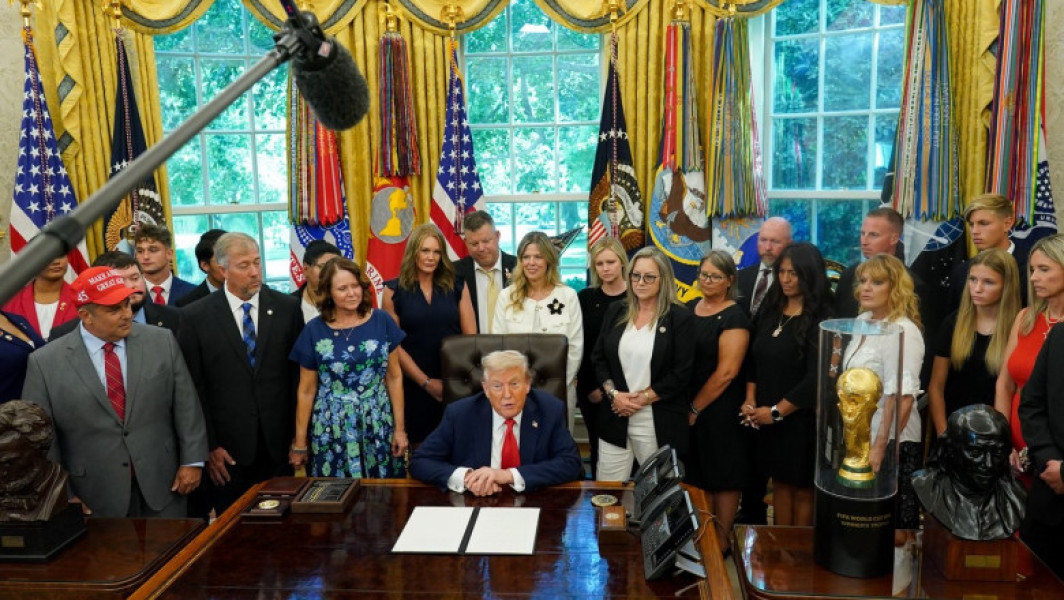 Donald Trump afirmă că nu este dictator, dar consideră că mulți americani ar dori să aibă un astfel de lider