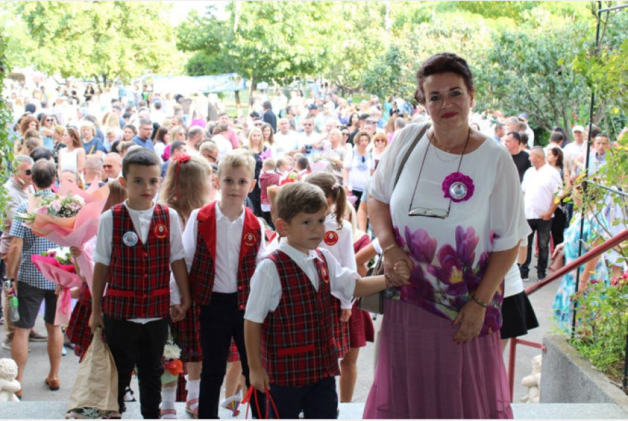 Sărbătoare la Liceul Don Orione: 30 de ani de la înființare în deschiderea noului an școlar