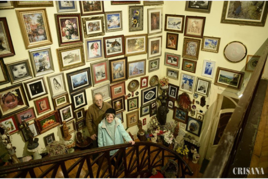 Vernisajul expoziției Povestea de dincolo de mărgele la Baia Mare
