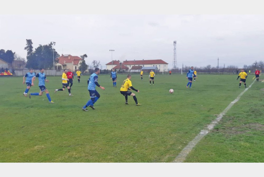 Favoritele domină Cupa României; patru echipe din Liga a V-a avansează
