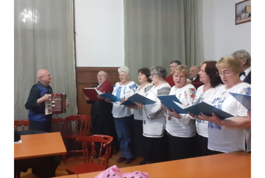 Uniunea Pensionarilor a oferit un moment festiv la centrele rezidențiale din Paleu și Oradea