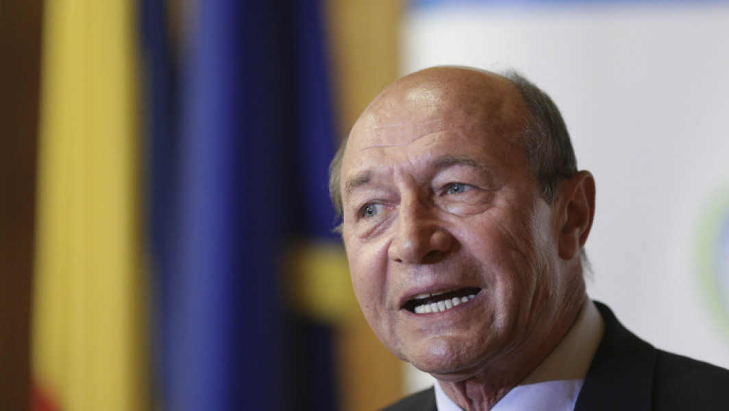 Traian Băsescu: România, ținta unui război hibrid dur lansat de Rusia