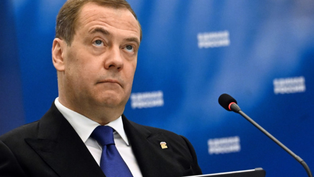 Medvedev sugerează posibile motive pentru apariția dronelor în Europa
