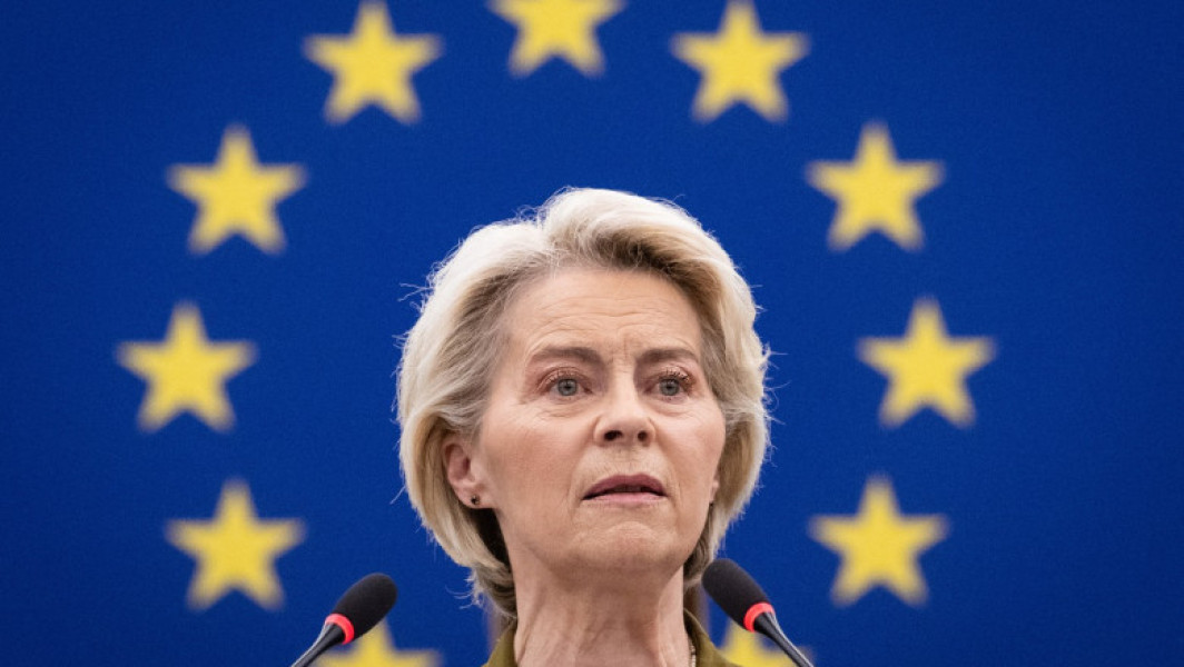 Parlamentul European pregătește moțiuni de cenzură împotriva Ursulei von der Leyen