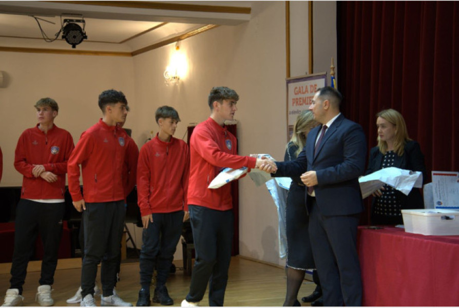 Oradea a premiat excelența în educație cu peste 300 de distinși participanți