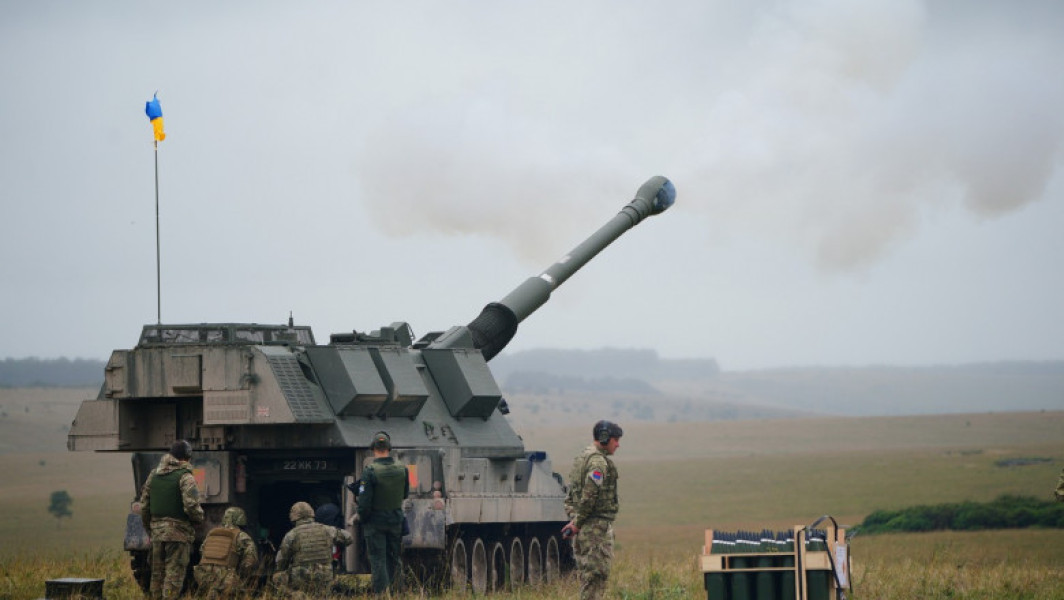 UE cumpără muniție pentru Ucraina din afara Europei: Franța și alte țări europene se alătură inițiativei cehă de a spori susținerea militară pentru Kiev