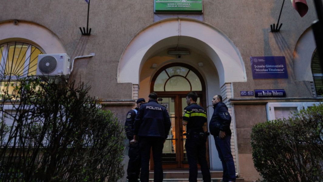 Directorul scolii din Bucuresti va fi demis in aceasta zi