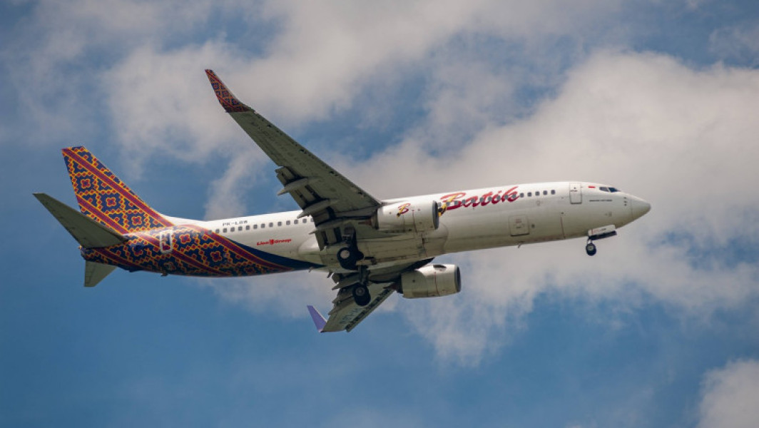 Avionul Batik Air a deviat temporar de la curs din cauza unor piloți care au adormit în zborul din Indonezia