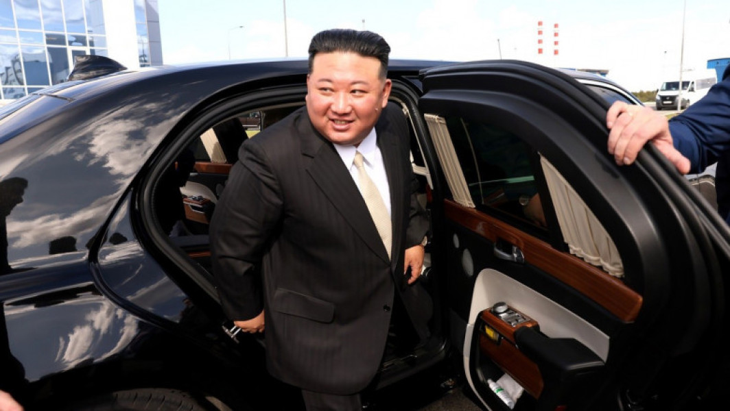 Kim Jong Un a mers cu limuzina primită de la Putin, dovada prieteniei între Coreea de Nord şi Rusia