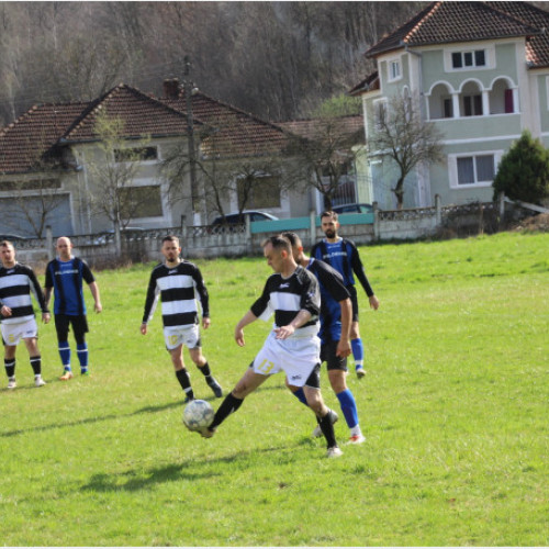 Egalul dintre Biharea Vascau si Inter Astileu framanta Liga a V-a: 1-2 pentru oaspeti