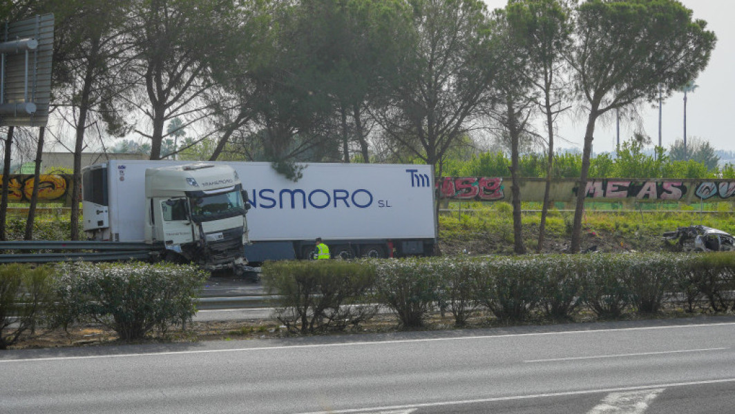 Șase morți și trei răniți în urma unui accident teribil în Spania
