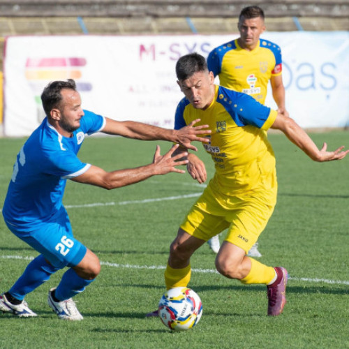 Prima etapă a playoff-ului pentru Crișul Sântandrei și CSM Satu Mare în Liga a III-a - Derby-ul echipelor cu experiență redusă se dispută sâmbătă la ora 15.00