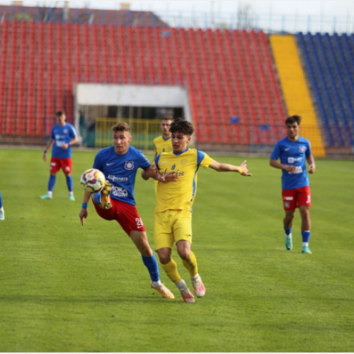 Play-off Liga a III-a - FC Bihor începe cu două meciuri acasă, Crişul Sântandrei cu două deplasări