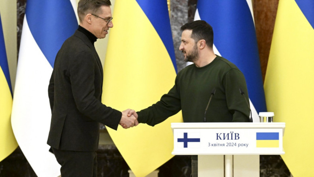 Finlanda semnează parteneriat de securitate pe zece ani cu Ucraina: dovada angajamentului pe termen lung