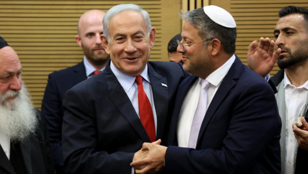 Extremiștii din guvernul lui Netanyahu amenință că-l dau jos de la putere dacă oprește războiul din Gaza