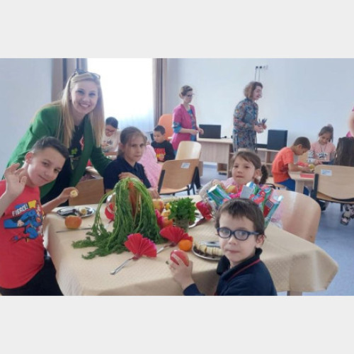 Centrul de Zi pentru Copiii din Comunități Marginale a Deschis Porțile: Implicarea În Sănătate și Alimentație Sănătoasă