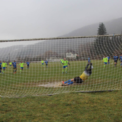 Etapa 23 în Liga a V-a: Meciul rundei, la Roşia