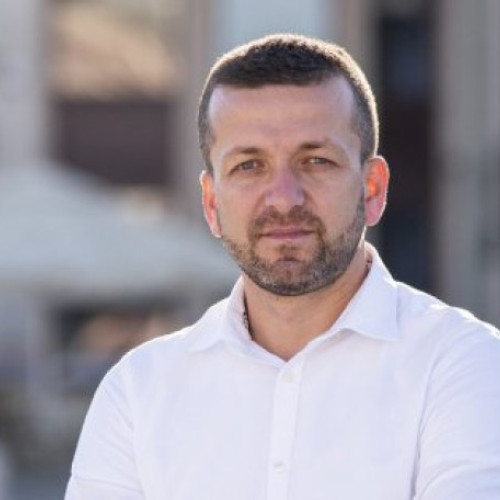 Agenda politică - Examen la final de mandat