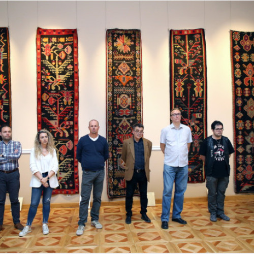 La Muzeul Țării Crișurilor - Expoziția Scoarțe de Căușeni