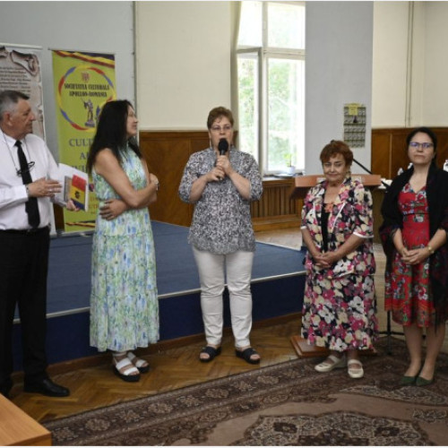 Festivalul Internațional de Poezie debutează la Oradea