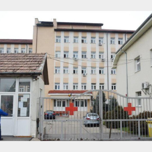 Primăria Oradea continuă lucrările de eficientizare energetică la Staționarul III de pe Calea Clujului